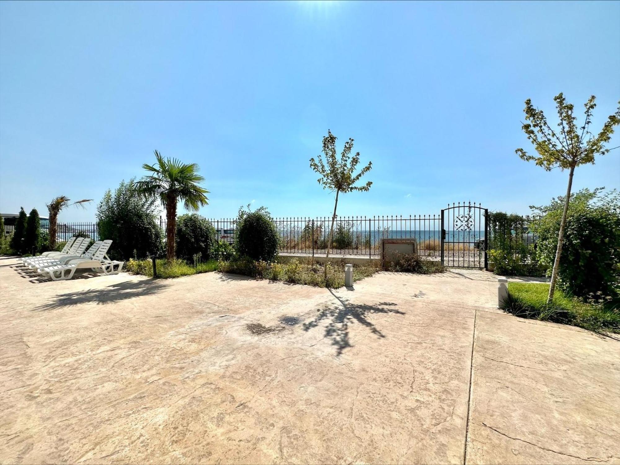 Ipanema Beach - Menada Apartments Sveti Vlas Εξωτερικό φωτογραφία