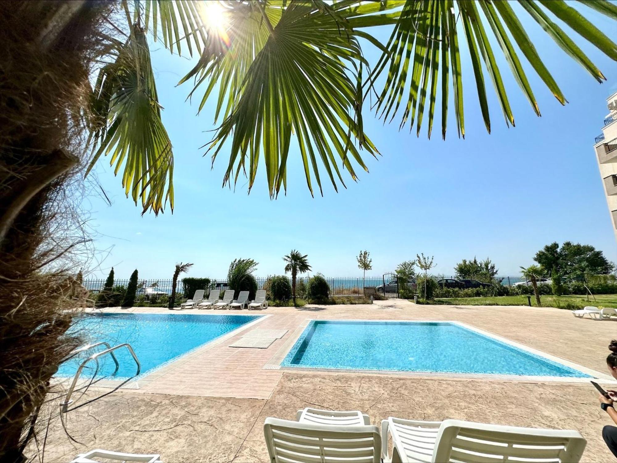 Ipanema Beach - Menada Apartments Sveti Vlas Εξωτερικό φωτογραφία