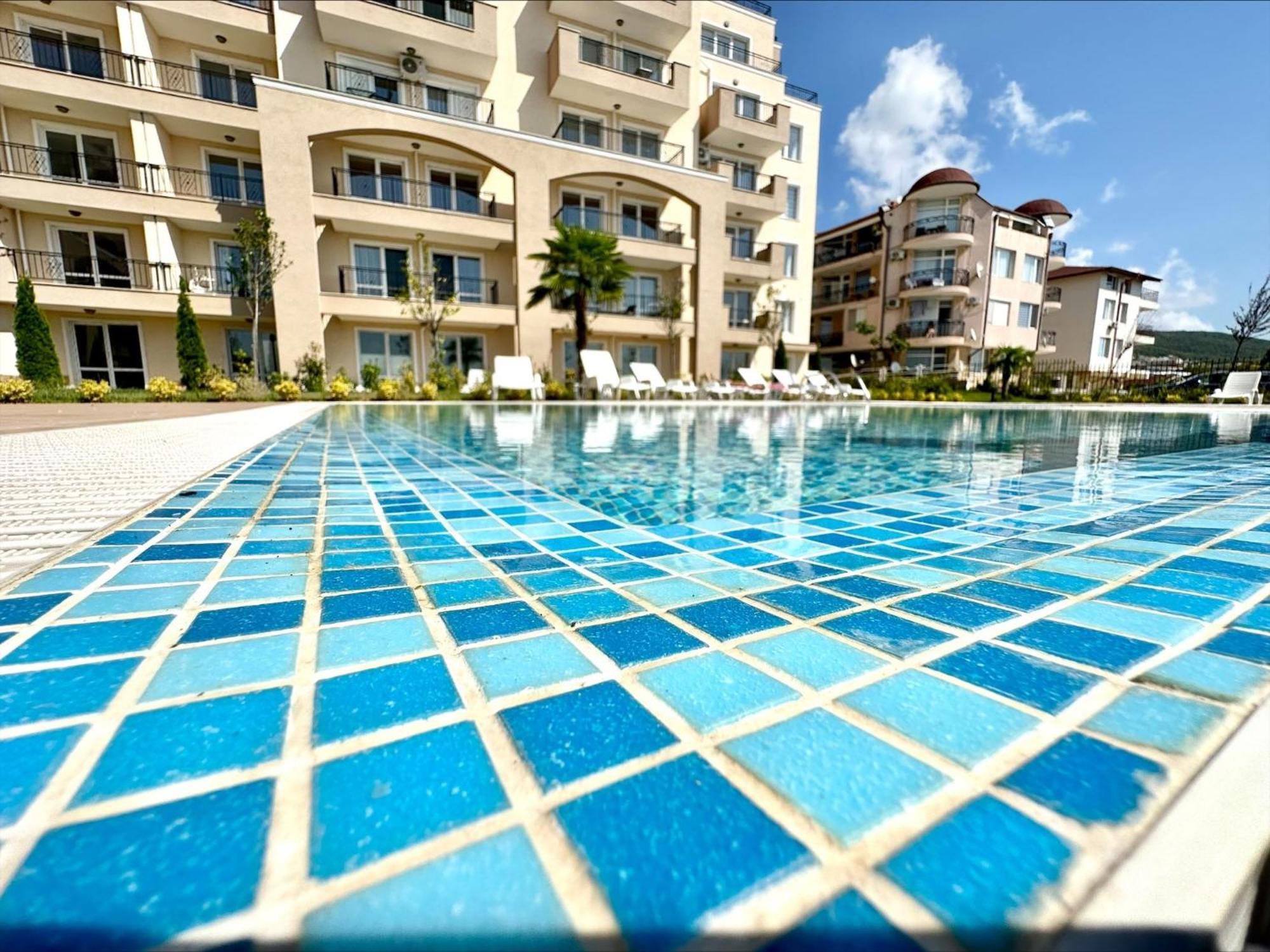 Ipanema Beach - Menada Apartments Sveti Vlas Εξωτερικό φωτογραφία
