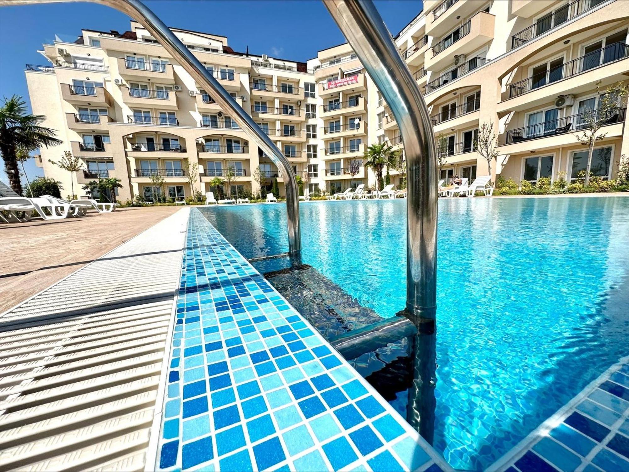 Ipanema Beach - Menada Apartments Sveti Vlas Εξωτερικό φωτογραφία